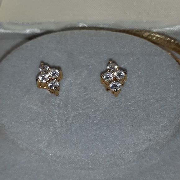 3 Piece CZ Gold Necklace Bracelet Earrings Set - Picture 4 of 7